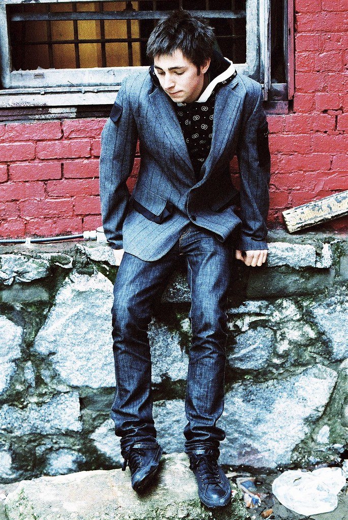 Cold Wet Saturday Fashion Photoshoot in Vancouver